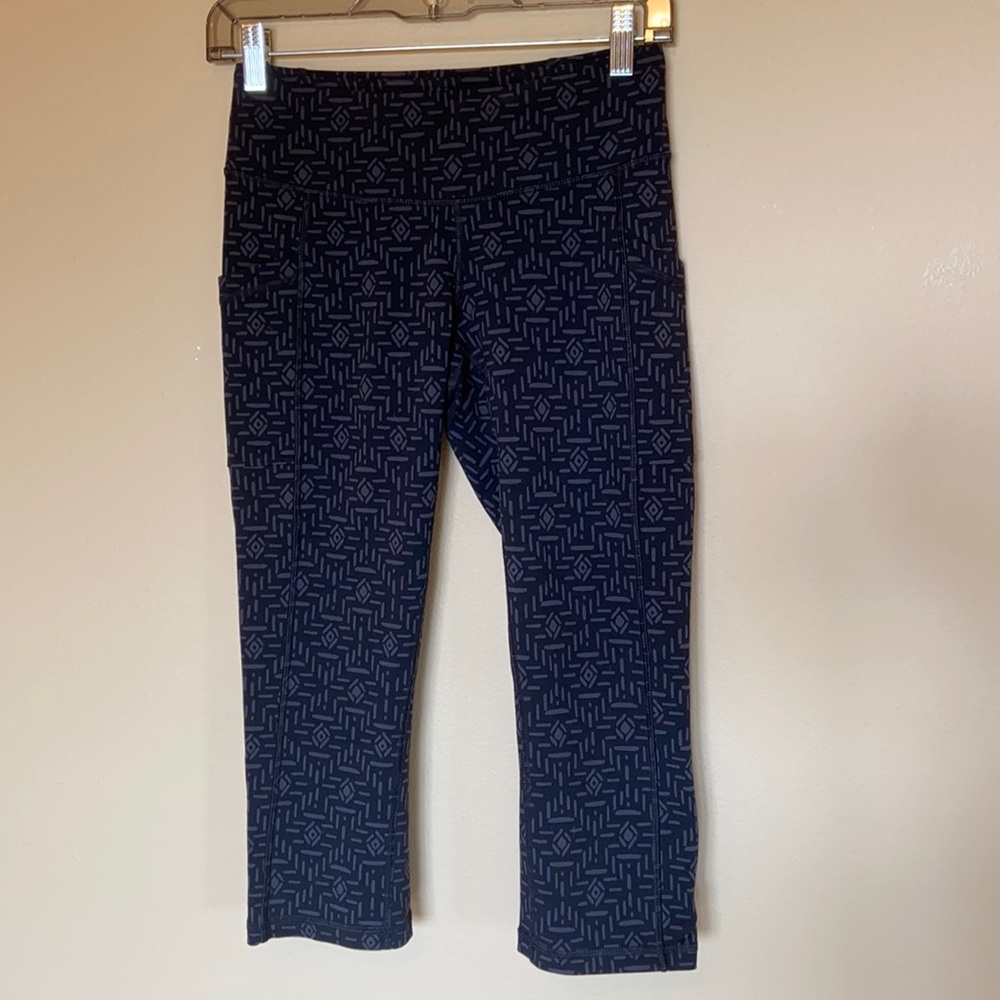 Lucy capris